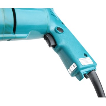 Дрель MAKITA DP 4700