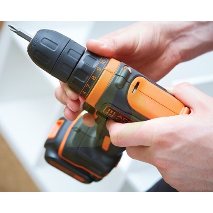Акумуляторний шуруповерт BLACK+DECKER BDCDD12 Акумуляторний шуруповерт BLACK+DECKER BDCDD12