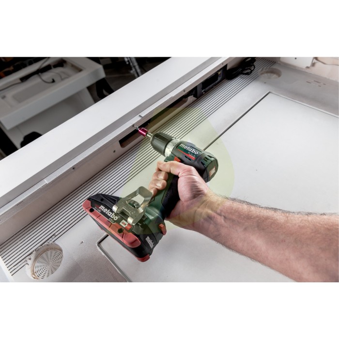 Акумуляторний дриль-шуруповерт METABO BS 18 L BL (602326500) Акумуляторний дриль-шуруповерт METABO BS 18 L BL (602326500)