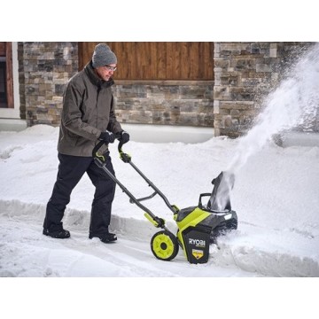 Аккумуляторный снегоуборщик RYOBI RY36STX45A-140 MaxPower (5133005724)