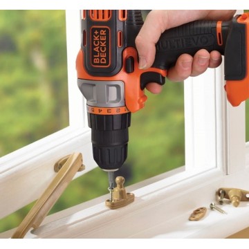 Шуруповерт BLACK+DECKER MT218KB