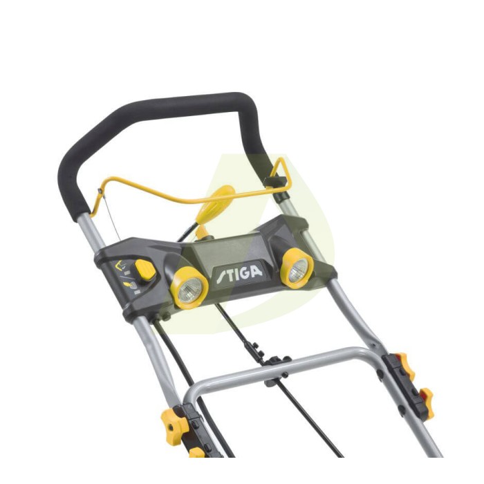 Снегоуборочная машина аккумуляторная STIGA ST8051AE Снегоуборочная машина аккумуляторная STIGA ST8051AE