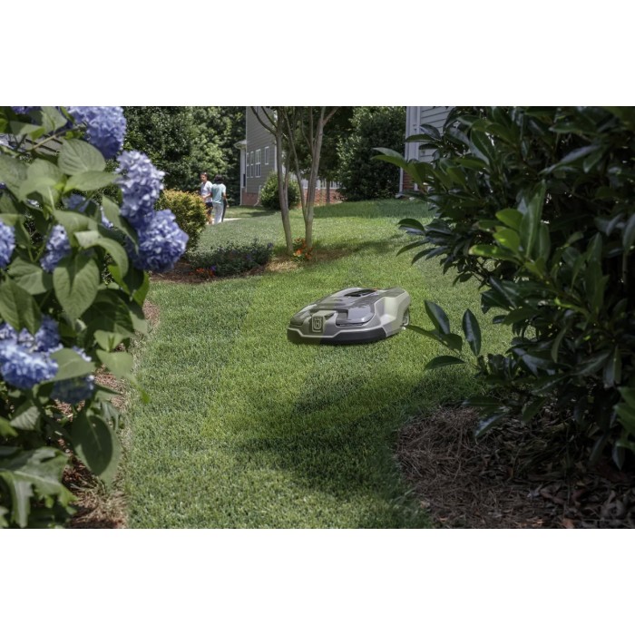 Газонокосилка-робот HUSQVARNA AM 315Х (9678527-11) Газонокосилка-робот HUSQVARNA AM 315Х (9678527-11)