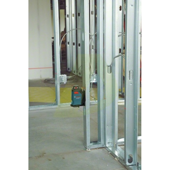 Линейный лазер BOSCH GLL 2-20 Professional (0601063J00) Линейный лазер BOSCH GLL 2-20 Professional (0601063J00)