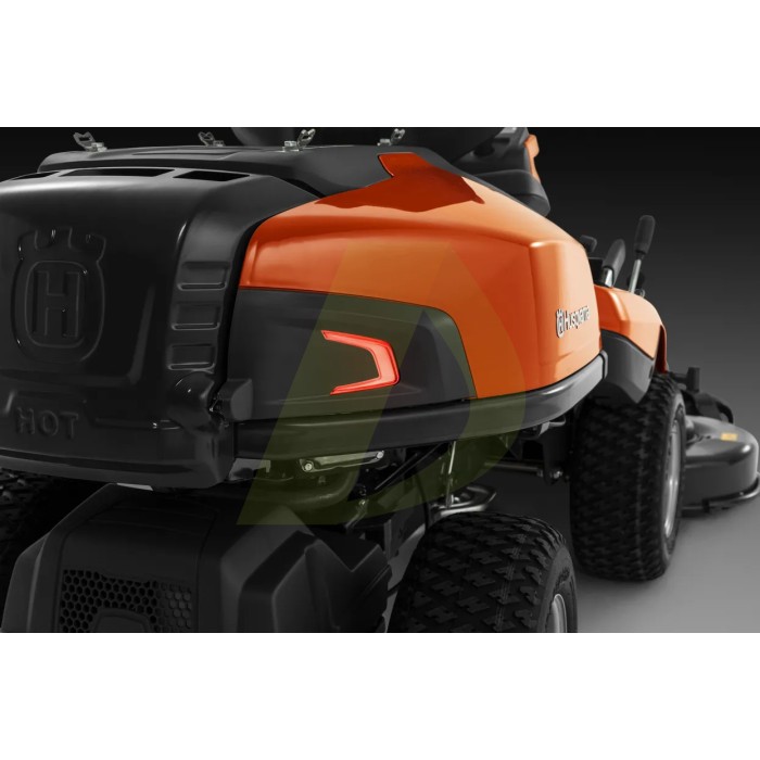 Садовый трактор-райдер HUSQVARNA R 320XAWD (9678473‑01) Садовый трактор-райдер HUSQVARNA R 320XAWD (9678473‑01)