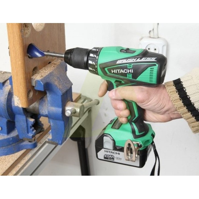 Шуруповерт HITACHI DV18DBEL-RW Шуруповерт HITACHI DV18DBEL-RW