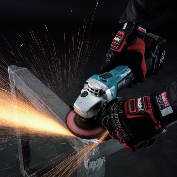Аккумуляторная угловая шлифмашина MAKITA BGA 450 RFE