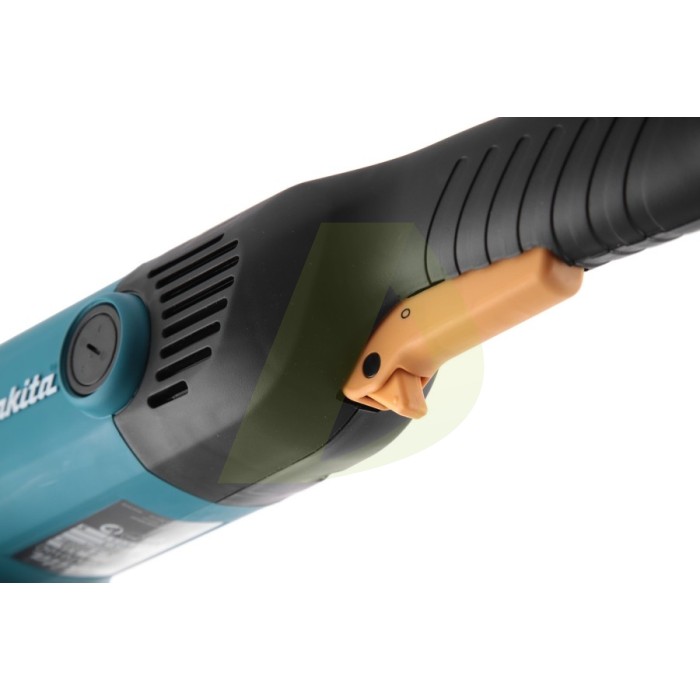 Угловая шлифмашина MAKITA GA 7010 C Угловая шлифмашина MAKITA GA 7010 C