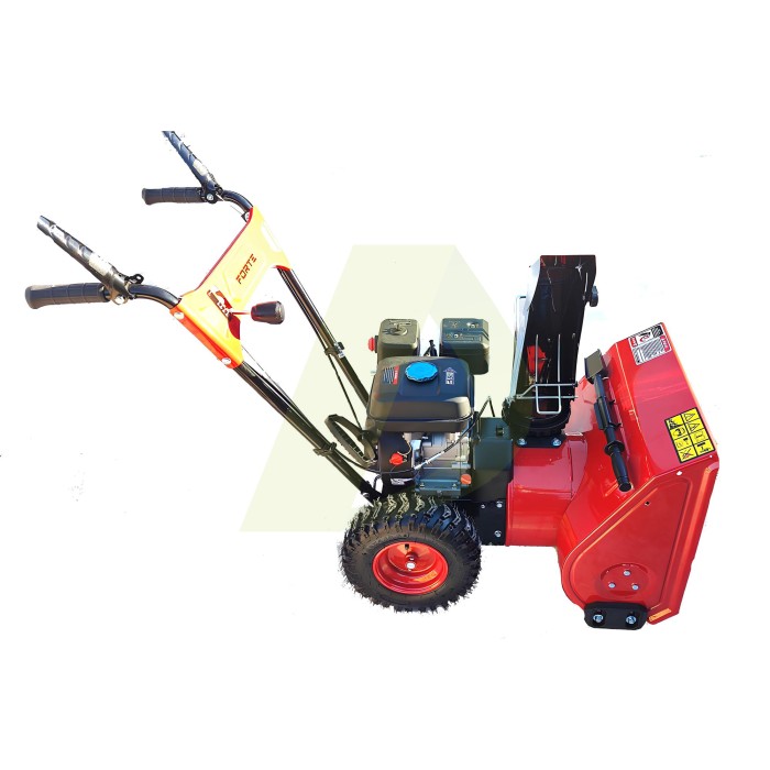 Снегоуборщик бензиновый FORTE KCM 21 (38477) Снегоуборщик бензиновый FORTE KCM 21 (38477)