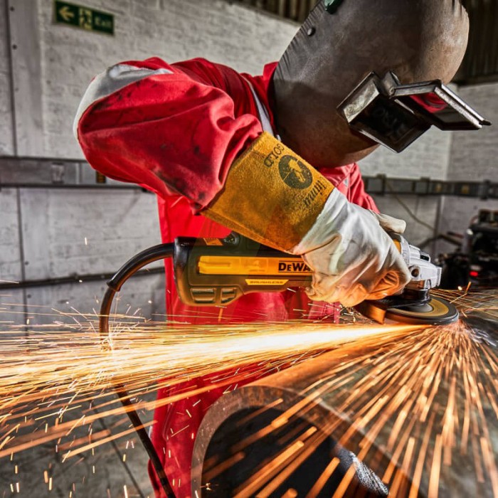 Кутова шліфмашина DeWALT DWE4357 Кутова шліфмашина DeWALT DWE4357