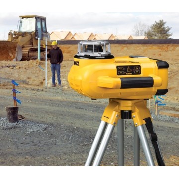 Лазерный ротационный нивелир DeWALT DW079PKH