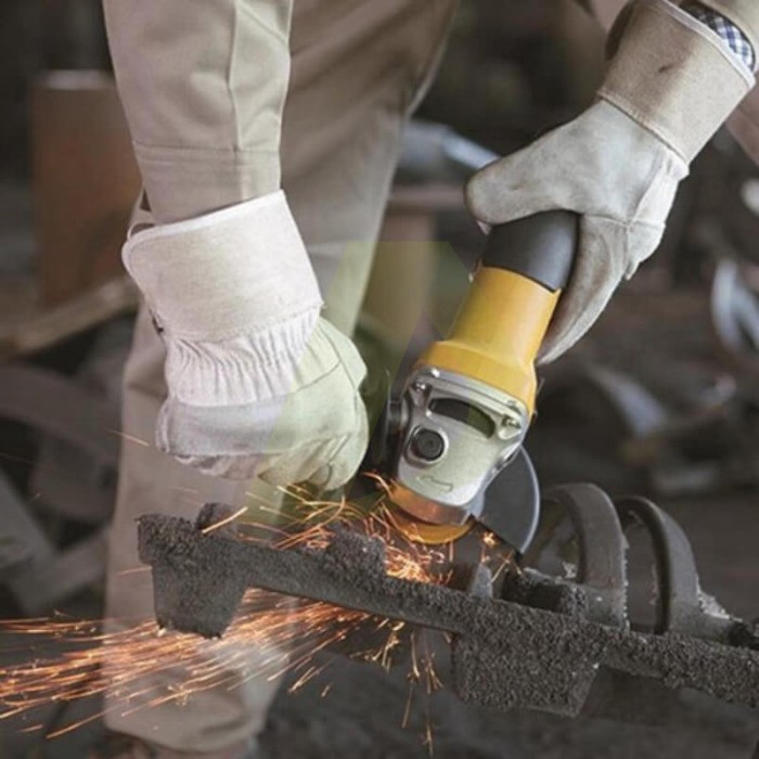 Угловая шлифмашина STANLEY STGS7125 Угловая шлифмашина STANLEY STGS7125