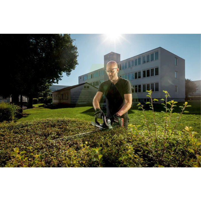 RC 12-18 32W BT DAB+ Аккумуляторный радиоприемник для строительной площадки RC 12-18 32W BT DAB+ Аккумуляторный радиоприемник для строительной площадки