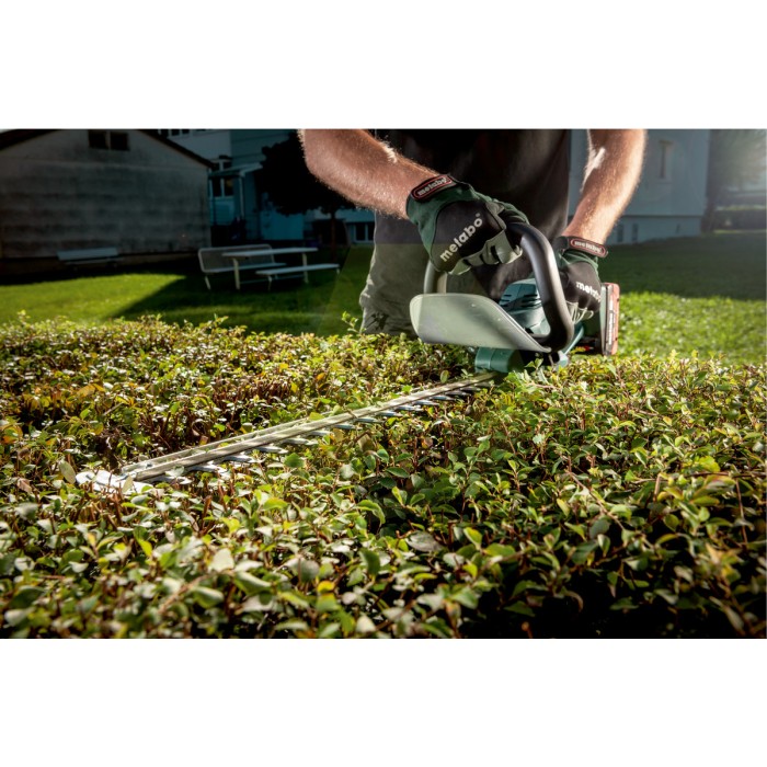 R 12-18 DAB+ BT Акумуляторний радіоприймач для будівельного майданчика R 12-18 DAB+ BT Акумуляторний радіоприймач для будівельного майданчика