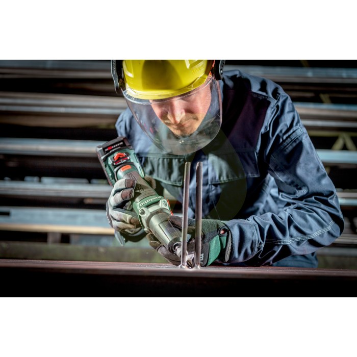 RB 18 LTX 60 Аккумуляторная ленточная шлифмашина для труб RB 18 LTX 60 Аккумуляторная ленточная шлифмашина для труб