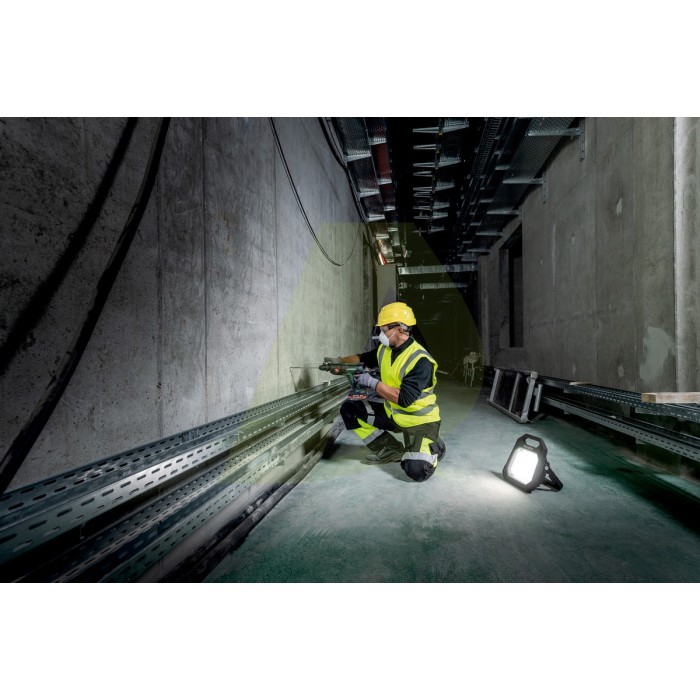 KPA 12600 Аккумуляторный картриджный пистолет KPA 12600 Аккумуляторный картриджный пистолет