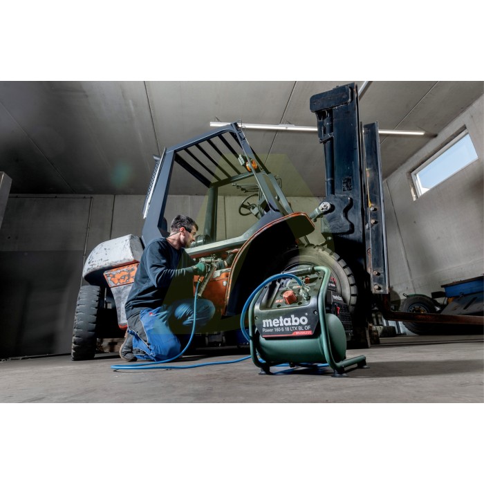 FP 18 LTX Аккумуляторный смазочный шприц FP 18 LTX Аккумуляторный смазочный шприц