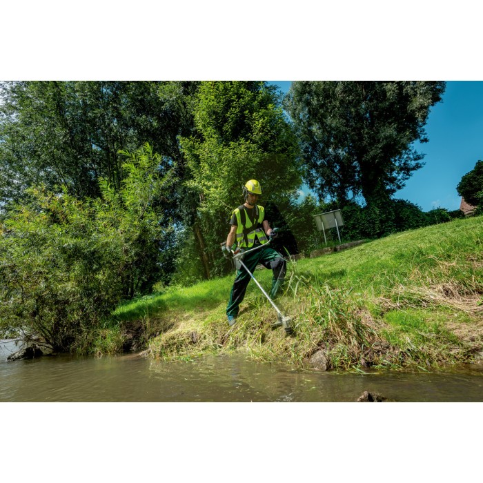 HS 18 LTX 45 Акумуляторний кущоріз HS 18 LTX 45 Акумуляторний кущоріз