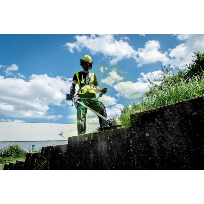 HS 18 LTX 45 Акумуляторний кущоріз HS 18 LTX 45 Акумуляторний кущоріз