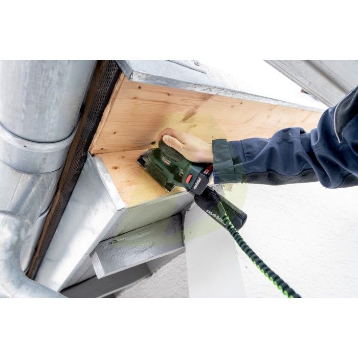 KGS 18 LTX BL 254 Аккумуляторная торцовочная пила KGS 18 LTX BL 254 Аккумуляторная торцовочная пила