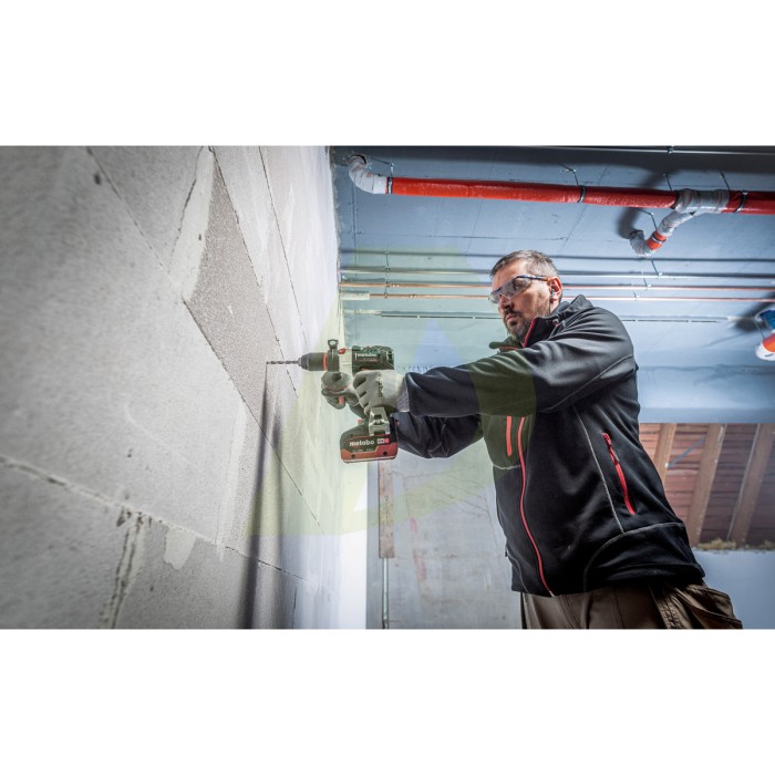 SB 18 LTX BL I Аккумуляторная ударная дрель SB 18 LTX BL I Аккумуляторная ударная дрель