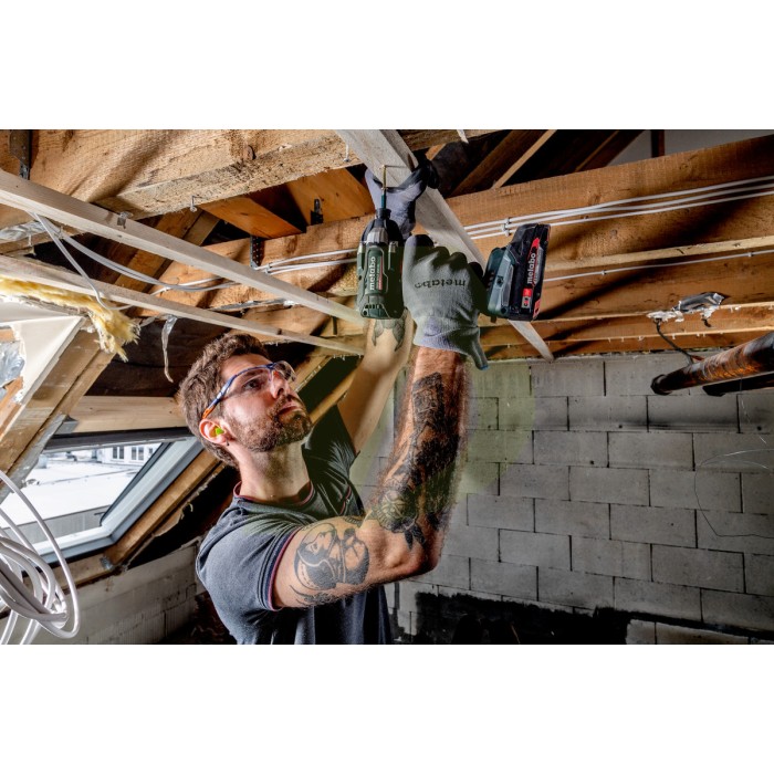 SSD 18 LTX 200 BL Акумуляторний ударний гайковерт SSD 18 LTX 200 BL Акумуляторний ударний гайковерт