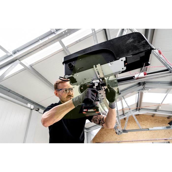 SSD 18 LTX 200 BL Акумуляторний ударний гайковерт SSD 18 LTX 200 BL Акумуляторний ударний гайковерт