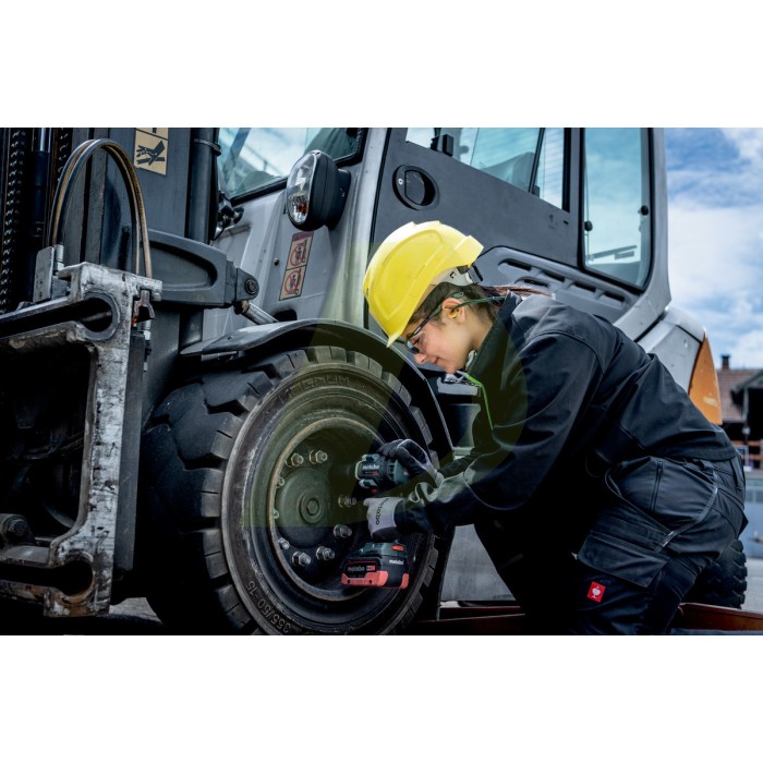 SSW 18 LTX 1450 BL Акумуляторний ударний гайковерт SSW 18 LTX 1450 BL Акумуляторний ударний гайковерт