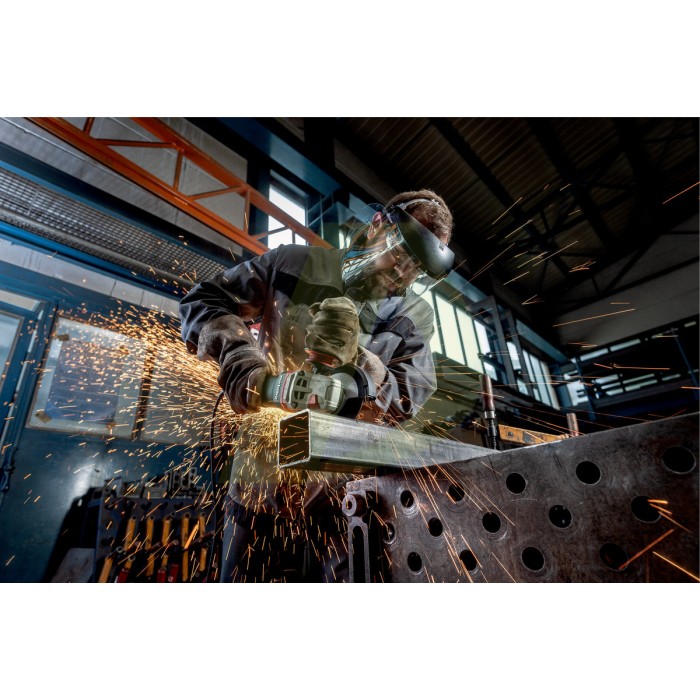 Зажим для защитного кожуха при отрезке 125 мм (630352000) Зажим для защитного кожуха при отрезке 125 мм (630352000)