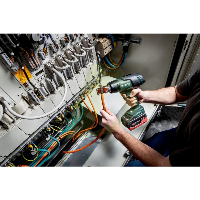 MT 18 LTX BL QSL Акумуляторний універсальний різак MT 18 LTX BL QSL Акумуляторний універсальний різак