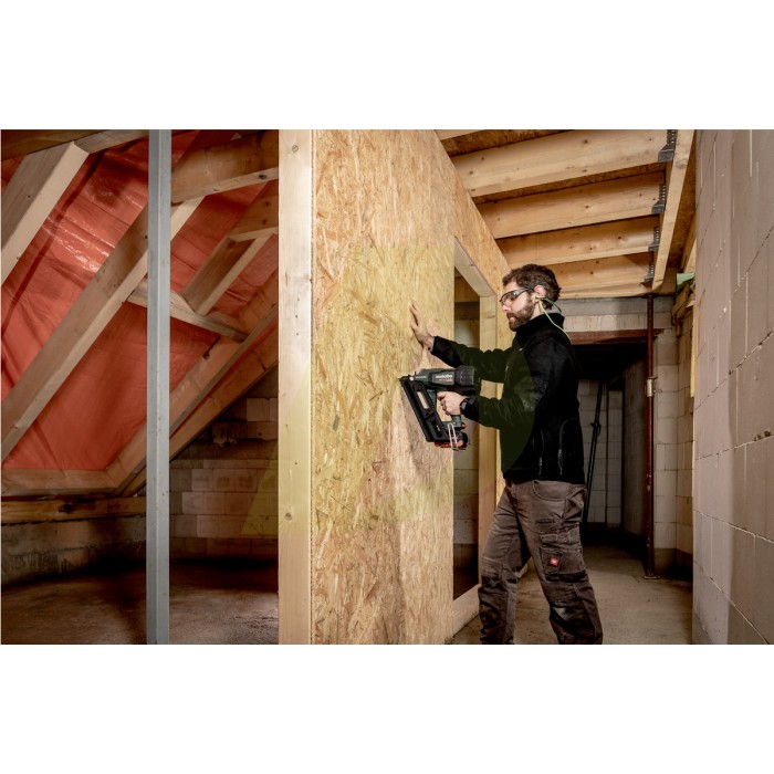 MT 18 LTX BL QSL Акумуляторний універсальний різак MT 18 LTX BL QSL Акумуляторний універсальний різак