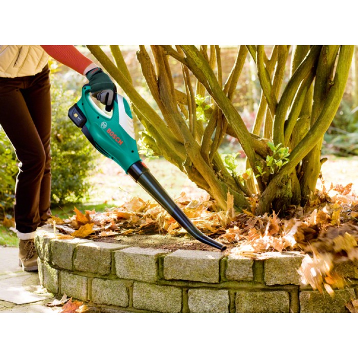 Акумуляторний повітродувний пристрій BOSCH ALB 18 LI (06008A0501) Акумуляторний повітродувний пристрій BOSCH ALB 18 LI (06008A0501)