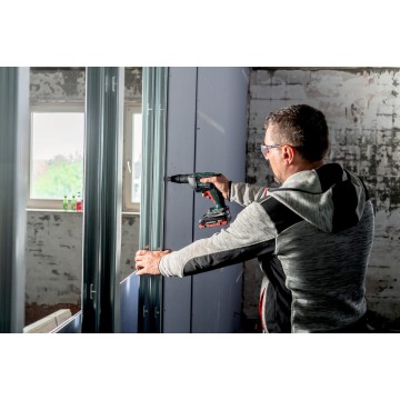 HBS 18 LTX BL 3000 Акумуляторний шуруповерт для монтажу дерев'яних конструкцій
