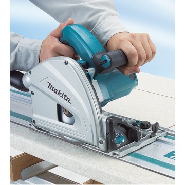 Дисковая ручная пила MAKITA SP6000