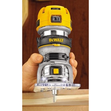 Фрезер DeWALT D26200