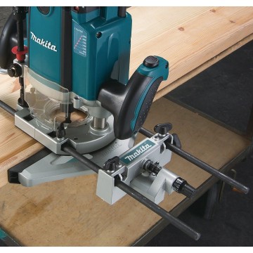 Фрезер MAKITA RP2300FC