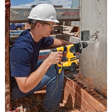 Перфоратор DeWALT D25323K