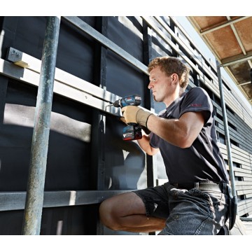 Акумуляторний шуруповерт BOSCH GSB 14,4 V-EC Professional (06019E9001)