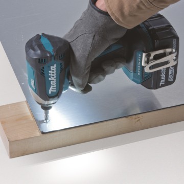 Шуруповерт MAKITA DTD153ZJ (без аккумулятора)