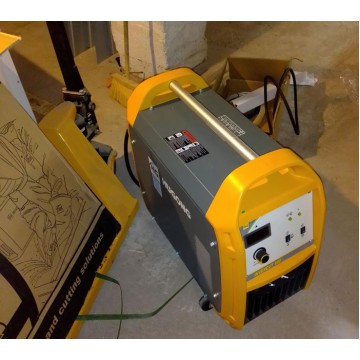 Апарат для повітряно-полум'яного різання HUGONG Invercut 100 (750060100)