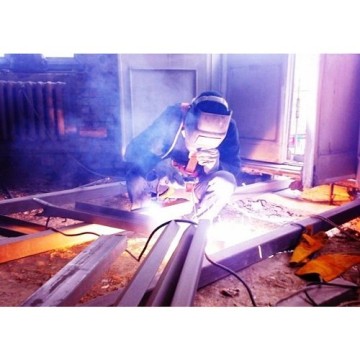 Зварювальний інвертор STARK ISP-2500 Profi (230070050)