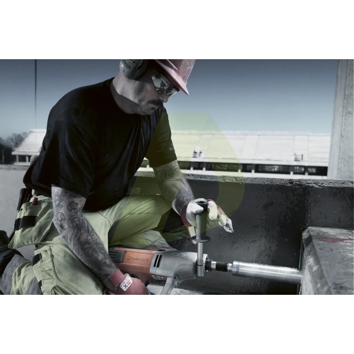 Дриль алмазного буріння HUSQVARNA DM 230 (9684110-01) Дриль алмазного буріння HUSQVARNA DM 230 (9684110-01)