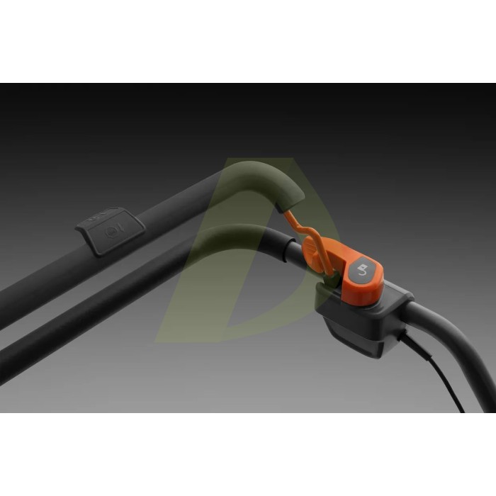 Газонокосилка аккумуляторная HUSQVARNA LC 137i КІТ (АКБ+ЗУ) (9705009-04) Газонокосилка аккумуляторная HUSQVARNA LC 137i КІТ (АКБ+ЗУ) (9705009-04)