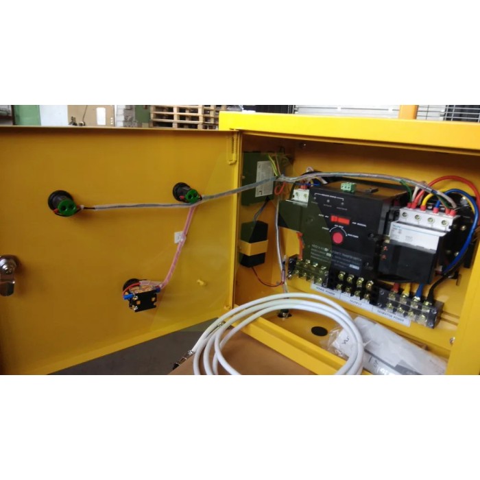 Блок автоматики (АВР) IRON ANGEL EG12000E3 Блок автоматики (АВР) IRON ANGEL EG12000E3