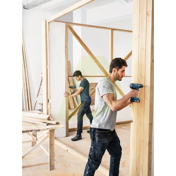 Шуруповерт BOSCH GSR 180-Li Professional (06019F8120) Шуруповерт BOSCH GSR 180-Li Professional (06019F8120)