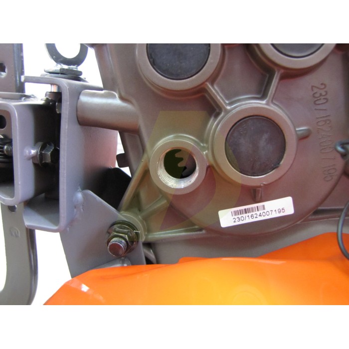 Культиватор бензиновый HUSQVARNA TF 230 (9673167‑01) Культиватор бензиновый HUSQVARNA TF 230 (9673167‑01)