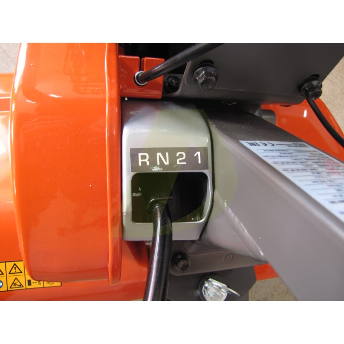 Культиватор бензиновый HUSQVARNA TF 230 (9673167‑01) Культиватор бензиновый HUSQVARNA TF 230 (9673167‑01)