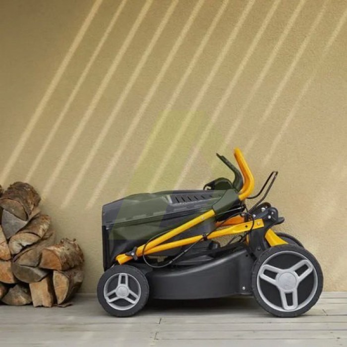 Аккумуляторная газонокосилка самоходная STIGA Collector 548SAEK Аккумуляторная газонокосилка самоходная STIGA Collector 548SAEK