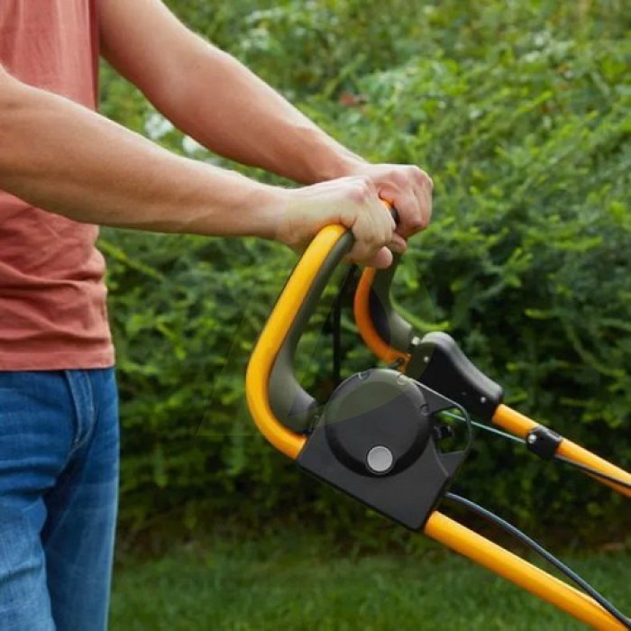 Аккумуляторная газонокосилка самоходная STIGA Collector 548SAEK Аккумуляторная газонокосилка самоходная STIGA Collector 548SAEK