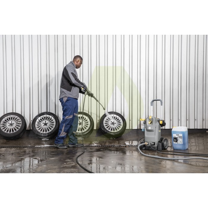 Мойка высокого давления электрическая KARCHER HD 7/17 M (1.151-930.0) Мойка высокого давления электрическая KARCHER HD 7/17 M (1.151-930.0)